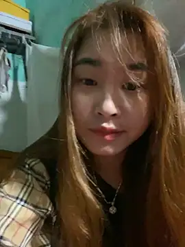 Yan 50299 online show from 10/22/25, 12:49