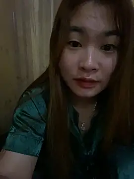 Yan 50299 online show from 10/28/25, 06:54