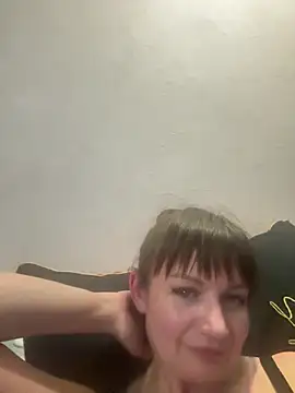 Butterfly8385 online show from 06/28/26, 08:04