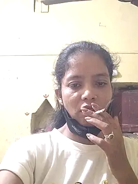 Jaanvi G online show from 11/07/25, 12:38