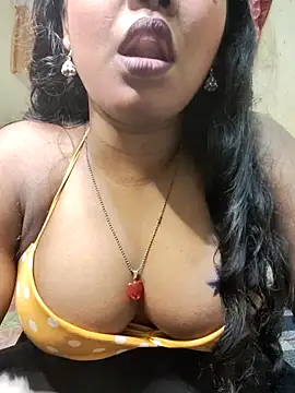 Snapshot of Lovely_Payal chatting on 05/06/26, 06:08 Lovely Payal online show from 05/06/26, 06:08