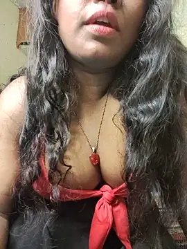 Snapshot of Lovely_Payal chatting on 05/11/26, 05:32 Lovely Payal online show from 05/11/26, 05:32