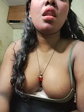 Snapshot of Lovely_Payal chatting on 05/12/26, 07:27 Lovely Payal online show from 05/12/26, 07:27