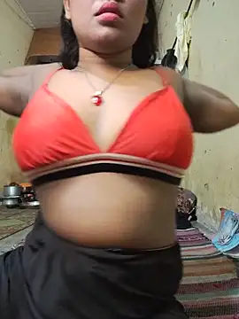Snapshot of Lovely_Payal chatting on 05/14/26, 04:03 Lovely Payal online show from 05/14/26, 04:03