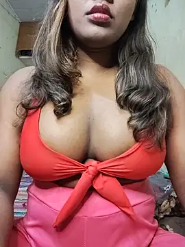 Snapshot of Lovely_Payal chatting on 06/16/26, 09:34 Lovely Payal online show from 06/16/26, 09:34
