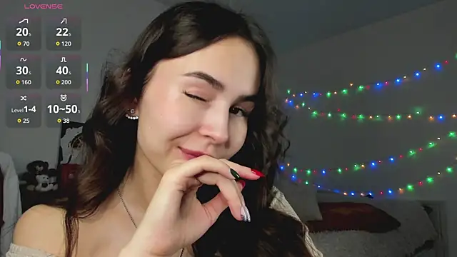 LionKierra online show from 12/19/25, 04:08