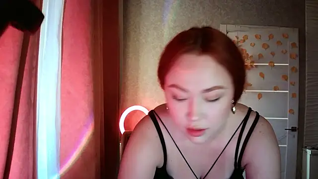 LolaMint  online show from 11/25/25, 11:21