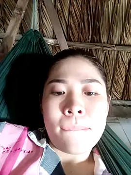 Snapshot of Cherry_pusy99 chatting on 10/17/25, 12:47 Cherry pusy99 online show from 10/17/25, 12:47