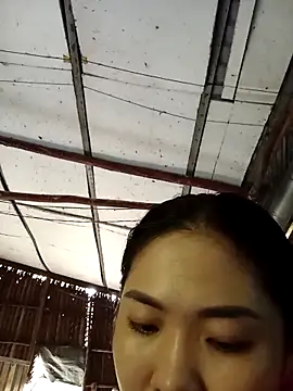 Snapshot of Cherry_pusy99 chatting on 11/04/25, 12:43 Cherry pusy99 online show from 11/04/25, 12:43