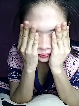 Snapshot of Cherry_pusy99 chatting on 11/19/25, 02:22 Cherry pusy99 online show from 11/19/25, 02:22