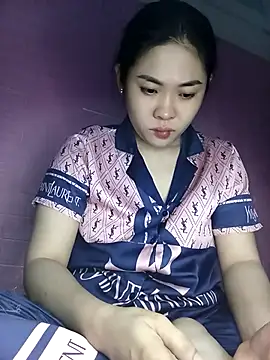 Snapshot of Cherry_pusy99 chatting on 11/29/25, 12:13 Cherry pusy99 online show from 11/29/25, 12:13