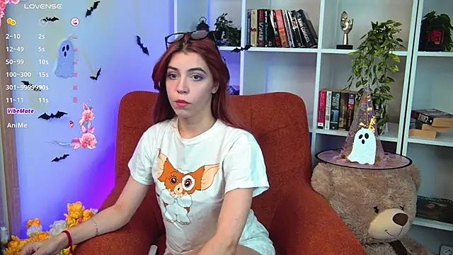 Snapshot of SabrinaCutie chatting on 10/18/25, 08:15 SabrinaCutie online show from 10/18/25, 08:15
