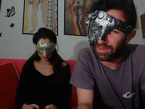 Snapshot of Goodvibratesduo chatting on 01/06/26, 05:05 Goodvibratesduo online show from 01/06/26, 05:05