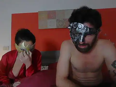 Snapshot of Goodvibratesduo chatting on 01/15/26, 08:23 Goodvibratesduo online show from 01/15/26, 08:23