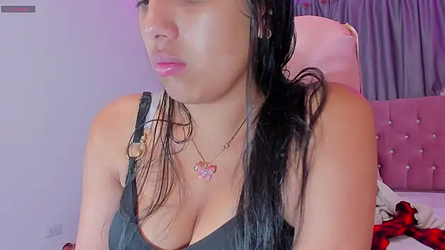 Briseida-White online show from 11/21/25, 01:43