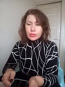 Ambika beauty online show from 10/21/25, 09:54