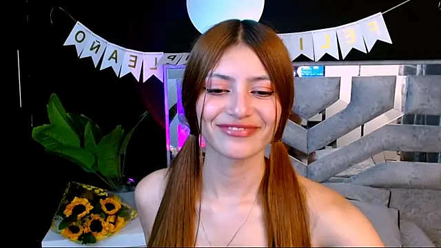 viky evanss online show from 10/16/25, 07:48