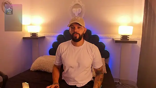 Snapshot of AlukardBig chatting on 01/19/26, 01:15 AlukardBig online show from 01/19/26, 01:15