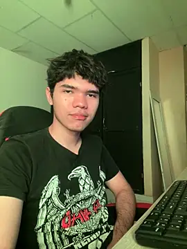 Snapshot of Im_Camii chatting on 03/02/26, 06:37 Im Camii online show from 03/02/26, 06:37