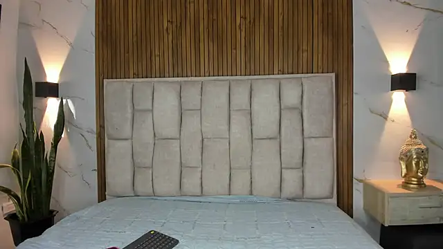 Sassha ferrer online show from 03/09/26, 06:23