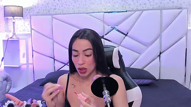 Snapshot of GabbiePrice chatting on 05/23/26, 12:31 GabbiePrice online show from 05/23/26, 12:31