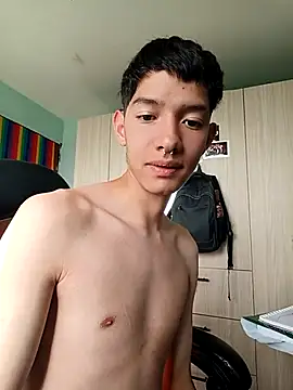 heyy noah11 online show from 04/30/26, 08:57