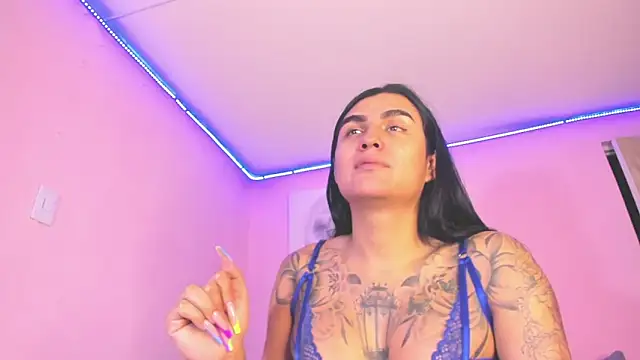 BiancaValentinna online show from 02/04/26, 07:09