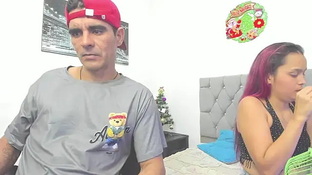 Snapshot of Sofi_And_Santy chatting on 01/15/26, 12:26 Sofi And Santy online show from 01/15/26, 12:26