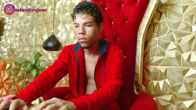 jhojan foxxx  online show from 10/22/25, 07:46