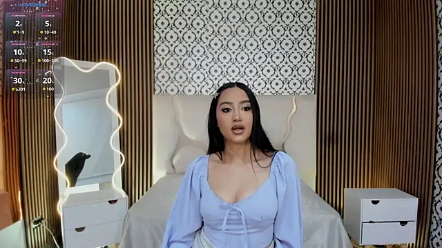 Snapshot of BEELLA_TAY1 chatting on 11/05/25, 02:06 BEELLA TAY1 online show from 11/05/25, 02:06