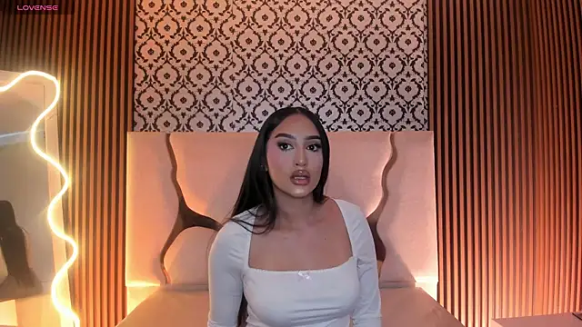 Snapshot of BEELLA_TAY1 chatting on 02/19/26, 12:34 BEELLA TAY1 online show from 02/19/26, 12:34