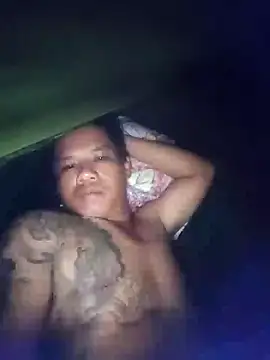 Snapshot of Dothanhthuan555 chatting on 10/16/25, 12:28 Dothanhthuan555 online show from 10/16/25, 12:28