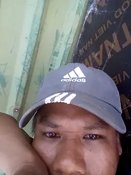 Snapshot of Dothanhthuan555 chatting on 03/17/26, 07:44 Dothanhthuan555 online show from 03/17/26, 07:44