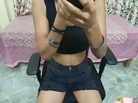 hii tanisha online show from 06/14/26, 05:31