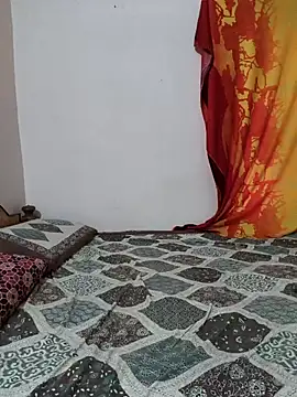 Snapshot of Best_Kannada_Couple chatting on 12/22/25, 05:04 Best Kannada Couple online show from 12/22/25, 05:04