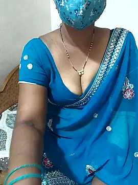 Snapshot of Best_Kannada_Couple chatting on 01/06/26, 06:33 Best Kannada Couple online show from 01/06/26, 06:33