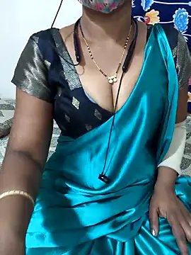 Snapshot of Best_Kannada_Couple chatting on 03/07/26, 05:10 Best Kannada Couple online show from 03/07/26, 05:10