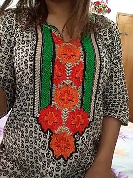 Tanha18 online show from 05/08/26, 04:40