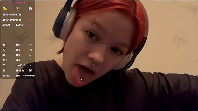 Snapshot of LorRebak chatting on 01/06/26, 02:43 LorRebak online show from 01/06/26, 02:43