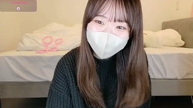 Snapshot of yura_ra_ra chatting on 05/10/26, 08:08 yura ra ra online show from 05/10/26, 08:08
