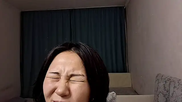 Lyndasilk online show from 05/03/26, 03:40