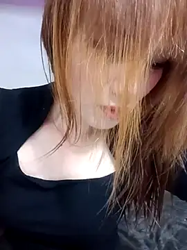 Snapshot of Labi2k chatting on 11/05/25, 09:31 Labi2k online show from 11/05/25, 09:31