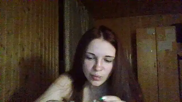 AmeliieLaFleur online show from 05/02/26, 07:41