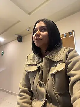 Snapshot of AlyssaRay chatting on 03/15/26, 12:00 AlyssaRay online show from 03/15/26, 12:00