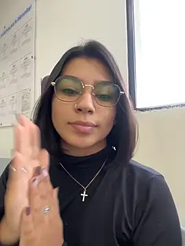 Snapshot of AlyssaRay chatting on 03/17/26, 01:25 AlyssaRay online show from 03/17/26, 01:25