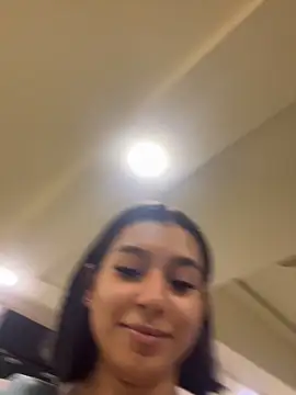 AlyssaRay online show from 05/09/26, 04:56