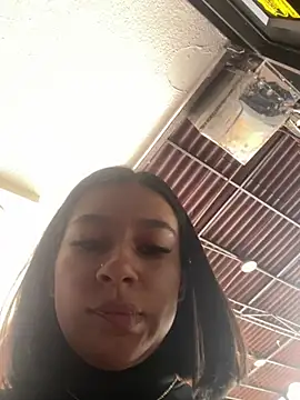 AlyssaRay online show from 05/12/26, 02:14