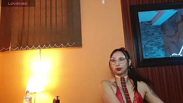 Snapshot of marilyncandy303av chatting on 11/07/25, 12:38 marilyncandy303av online show from 11/07/25, 12:38