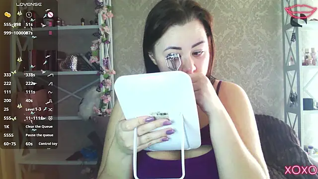 kiksee  online show from 03/09/26, 08:51