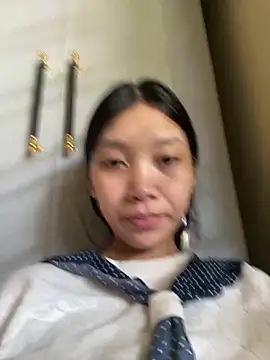 linh-lan1 online show from 06/16/26, 05:10